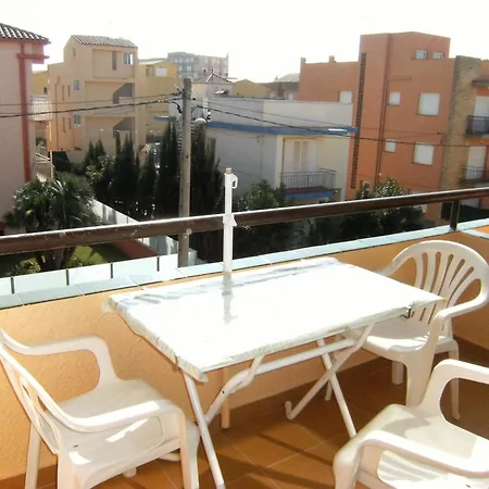 In Griells Near & Pool *